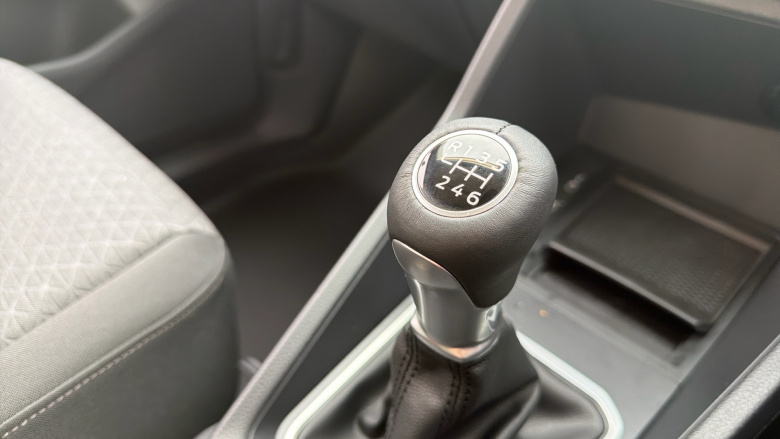 Ford Transit Connect 230 L2 Diesel 2.0 EcoBlue 102ps Limited Van